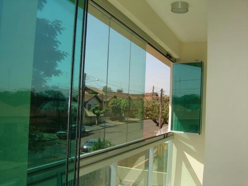 fechamento-de-sacada-com-vidro-1